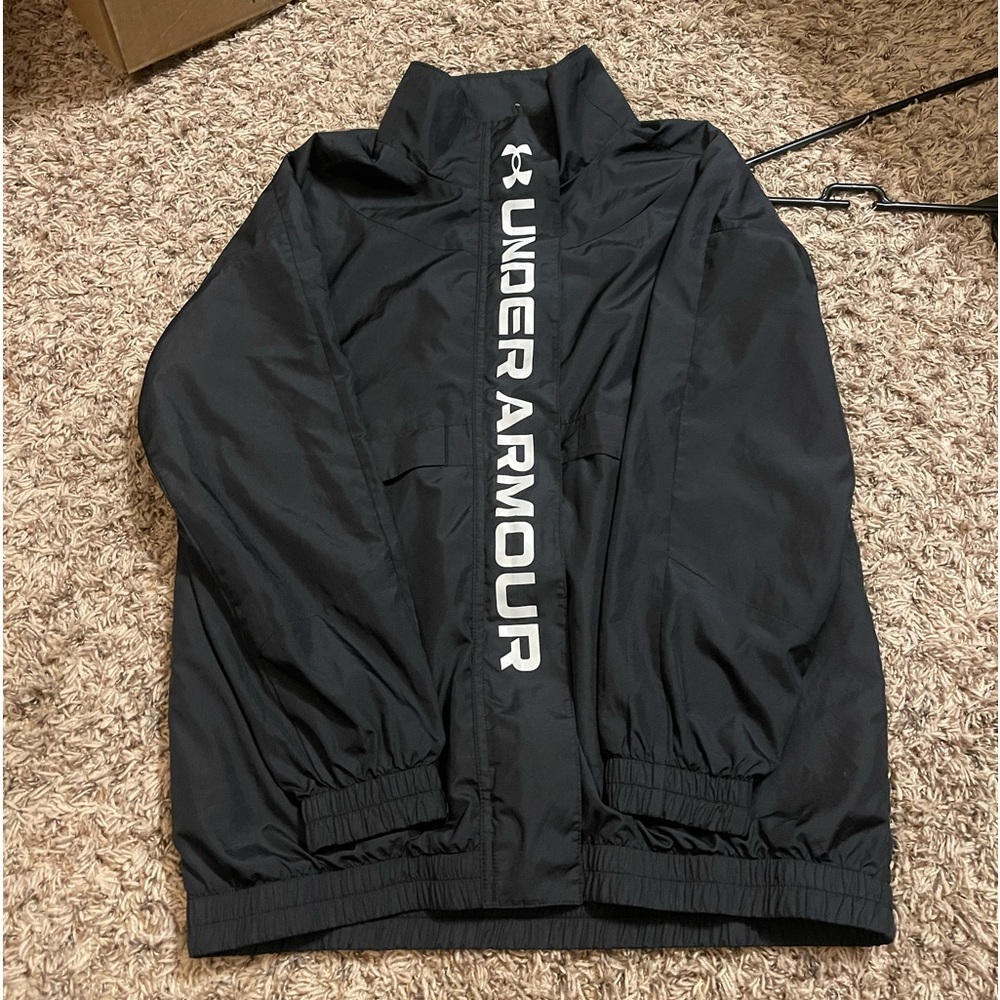 Under Armour Windbreaker